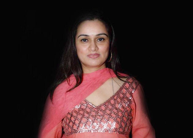 Padmini Kolhapure will make a comeback as Shahid Kapoor's onscreen mother