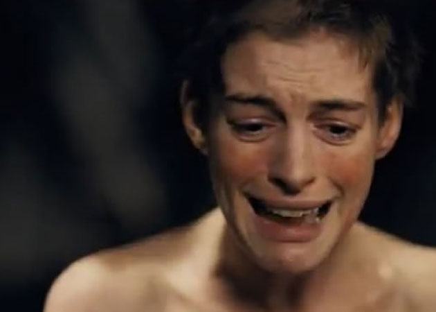 Anne Hathaway cried after getting a new haircut 