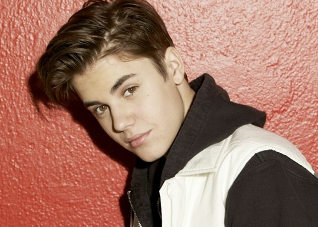 Justin Bieber to be quizzed by police