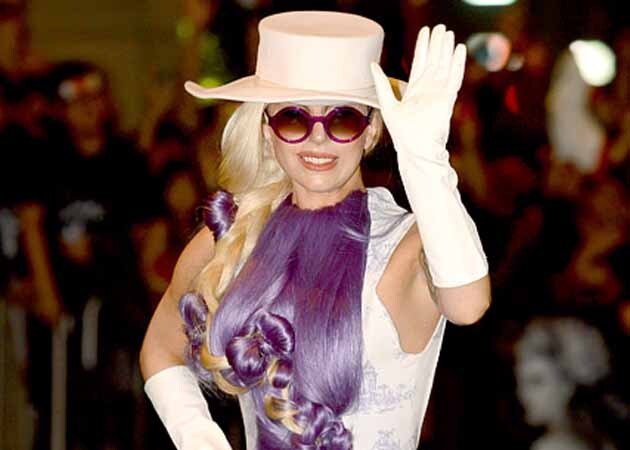Born this way? Lady Gaga meets Thai 'lady boys' 