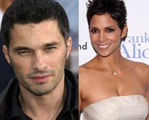 Halle Berry, Olivier Martinez trying for a baby