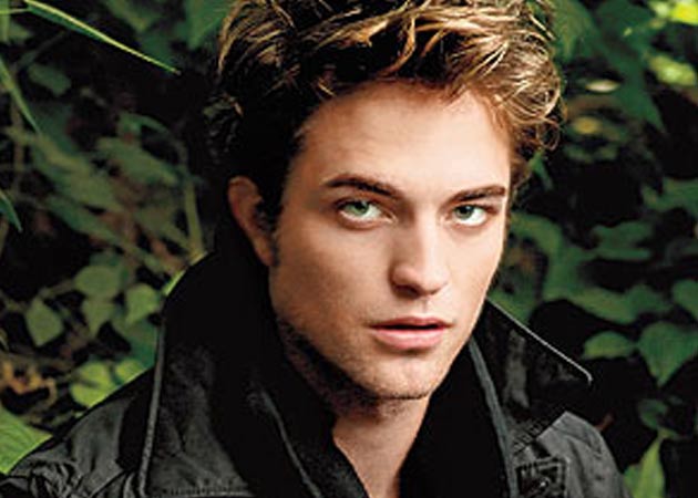 Robert Pattinson had an 'amazing time' drinking with friends at the weekend