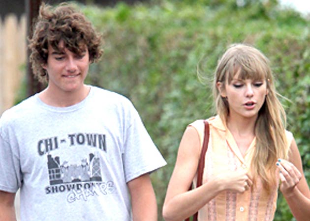 Taylor Swift has introduced Conor Kennedy to her parents