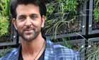 Hrithik becomes Santa Clause! hrithik-new1.jpg