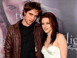 kristen stewart relieved after robert pattinson s interview with jon stewart
