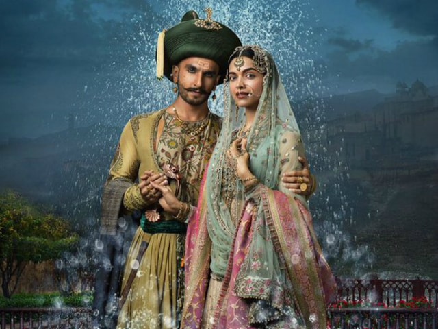 <i>Bajirao Mastani</i> Movie Review