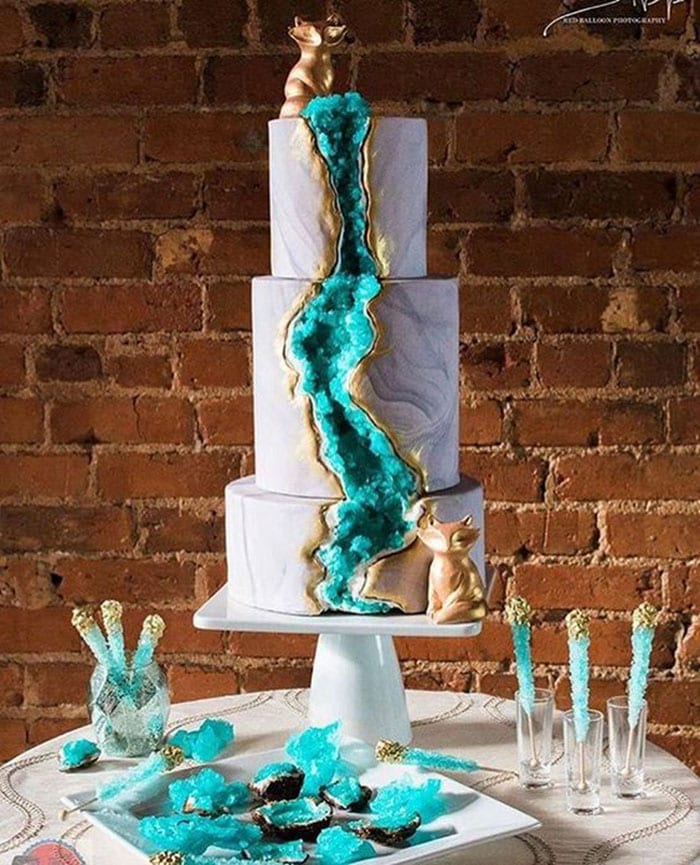 The Most Beautiful Crystal Cakes You Will Ever See