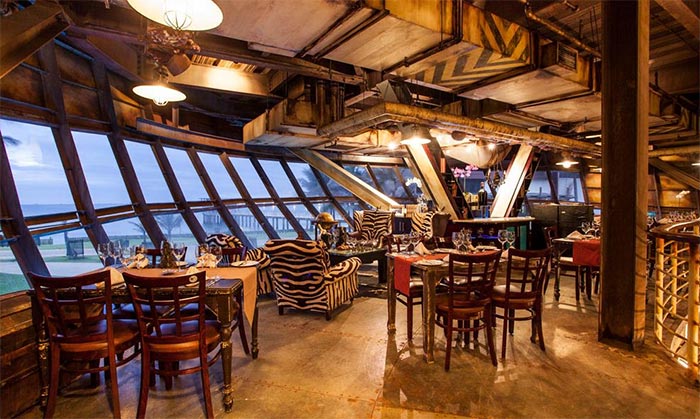 The Most Beautiful Underwater Restaurants in the World