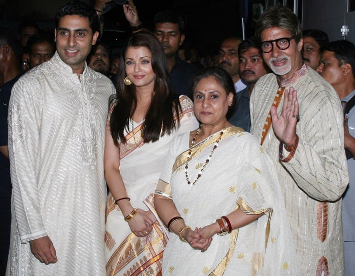 Bachchans revisit Madhushala