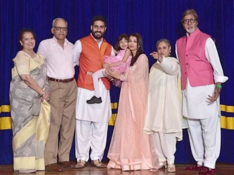 Bachchans Cheer For Aaradhya at Her Annual Day in School