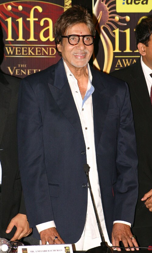 Amitabh kickstarts IIFA Weekend
