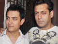 Aamir at the special screening of Salman's Dabangg