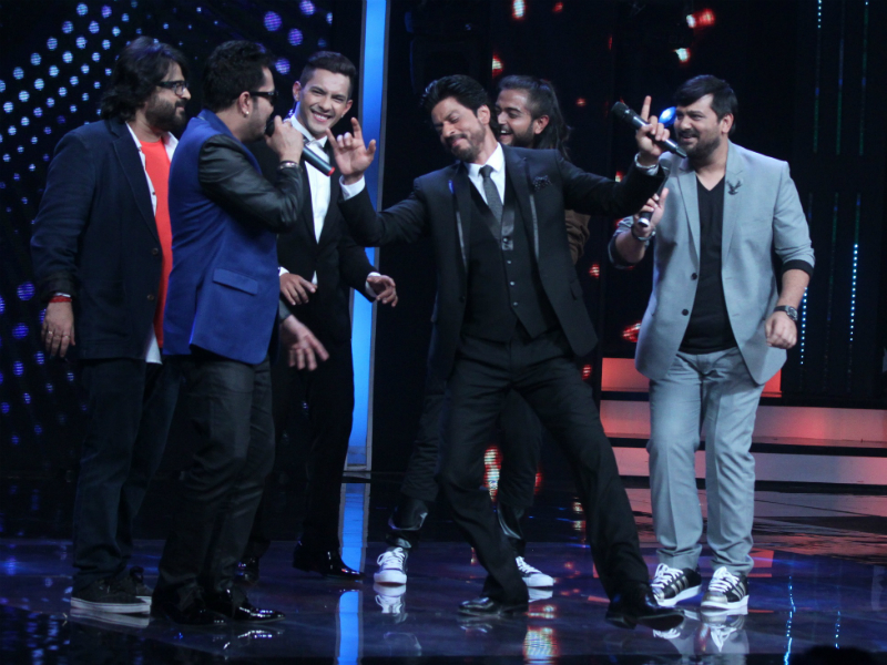 <I>Sa Re Ga Ma Pa</I> of Shah Rukh's <I>Bhangra</i>