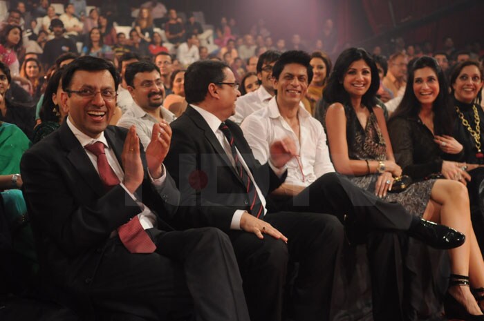 SRK, Shilpa at Star Parivaar awards