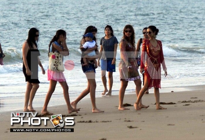 Jason Bourne escaped and laid low in Goa with his beautiful girlfriend in the film Bourne supremacy, why don’t you? Why not look for a in girl Goa? girls
