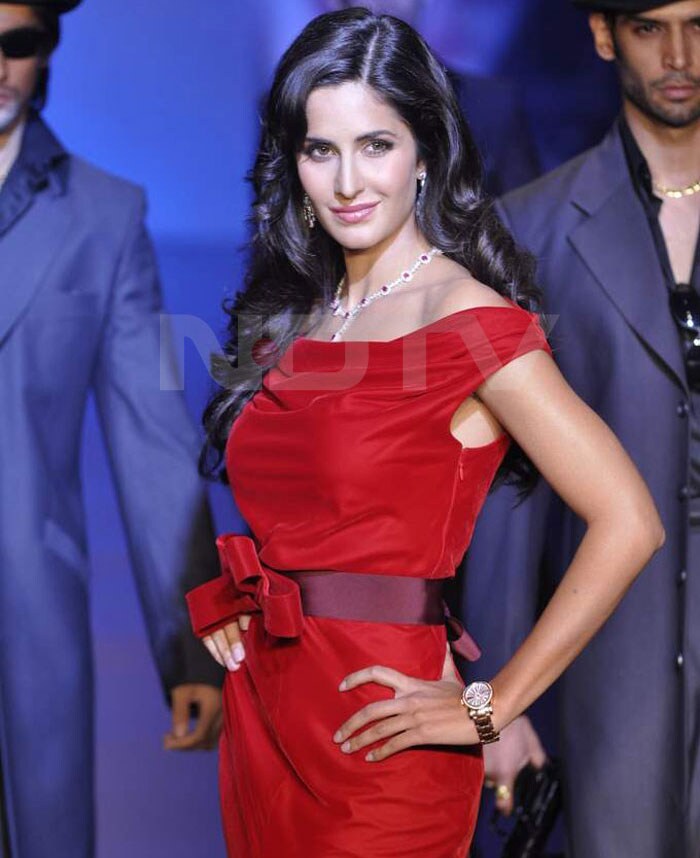What's Bollywood doing this V-Day