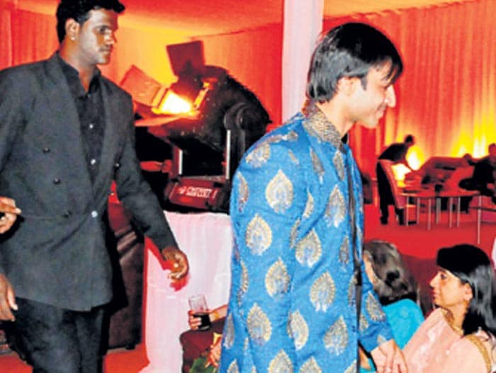 vivek blue Vivek Oberois Sangeet bollywood gallery 