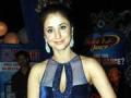 Glamourous Urmila steps out for awards show