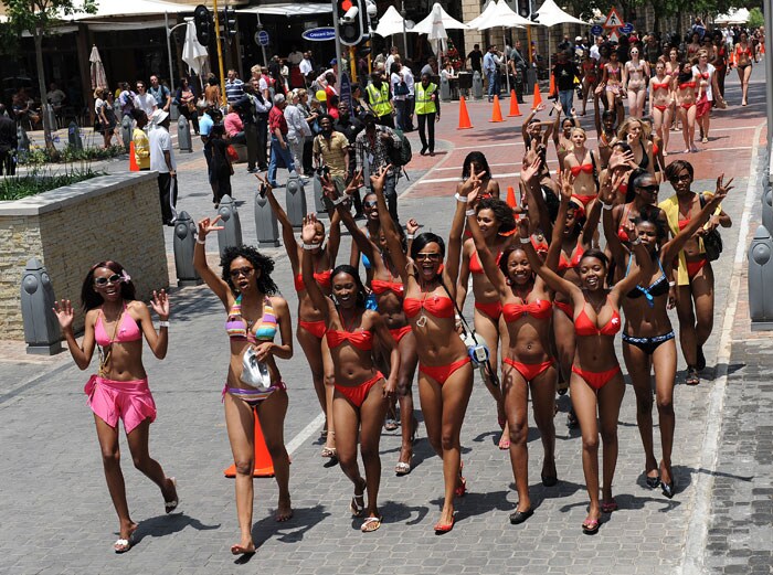 australia bikinis
string bikini contests