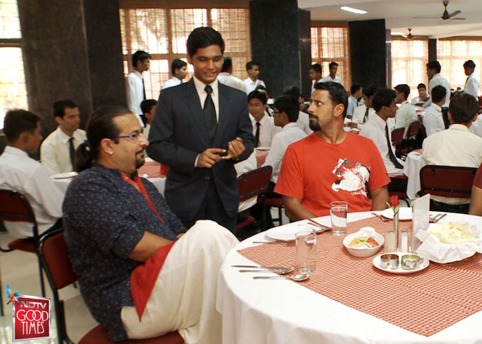 The Highwaymen visit IHM, Chennai