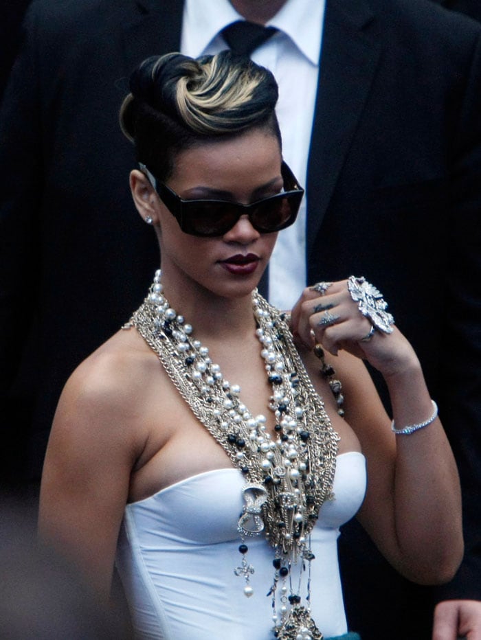 rihanna style fashion 2009. Rihanna spells style at Paris