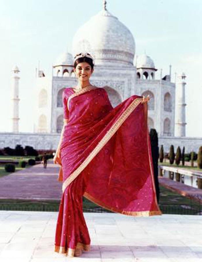 5 Sushmitas Crowning Glory bollywood gallery 