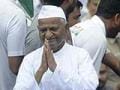 First pics: Anna Hazare leaves Tihar