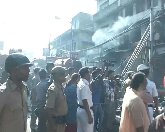kolkata_fire_5_700.jpg
