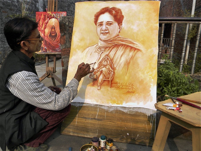 Happy Birthday 'Behenji': Mayawati turns 55