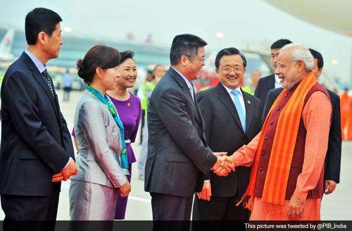 PM Narendra Modi Arrives in China for 3-Day Visit: First Stop, Xian