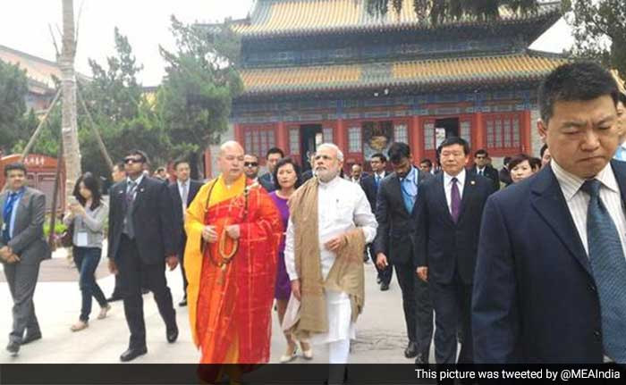 PM Narendra Modi Arrives in China for 3-Day Visit: First Stop, Xian