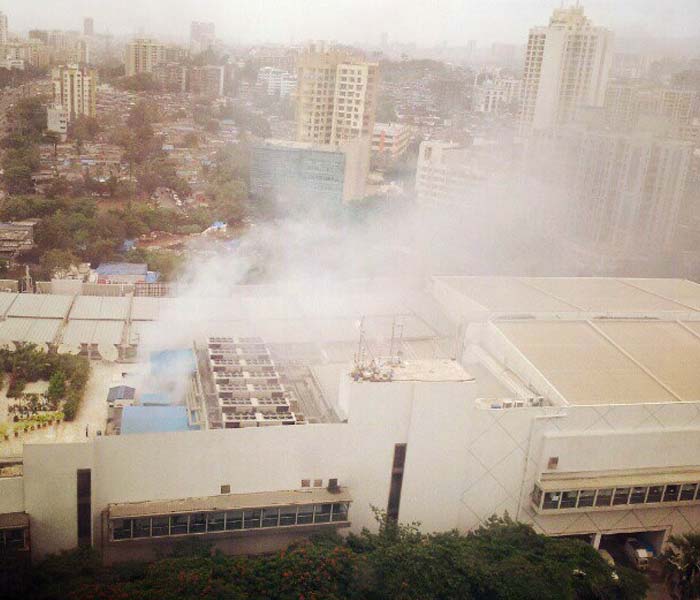 Fire at Oberoi Mall in Mumbai, Photo Gallery