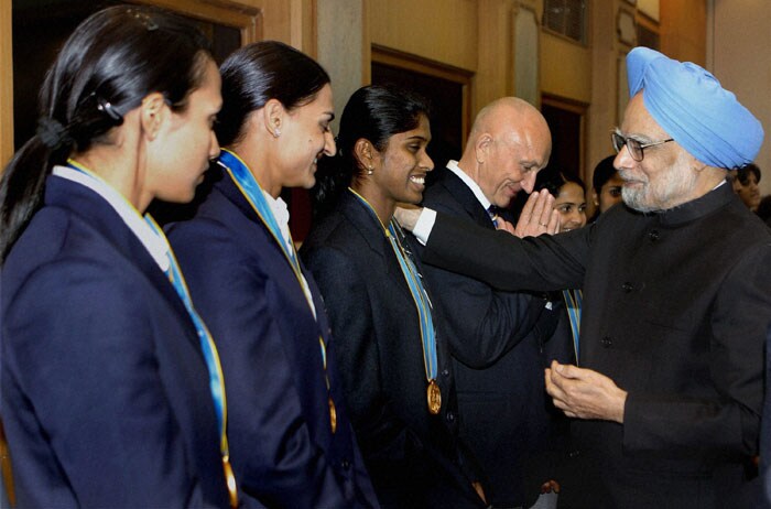 PM meets Asian gold winners 4 PM meets Asian gold winners image gallery