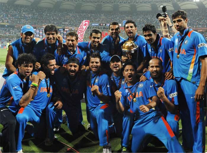 Team India recieves trophy, then rejoices