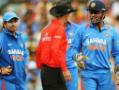 Australia batter India to qualify for finals