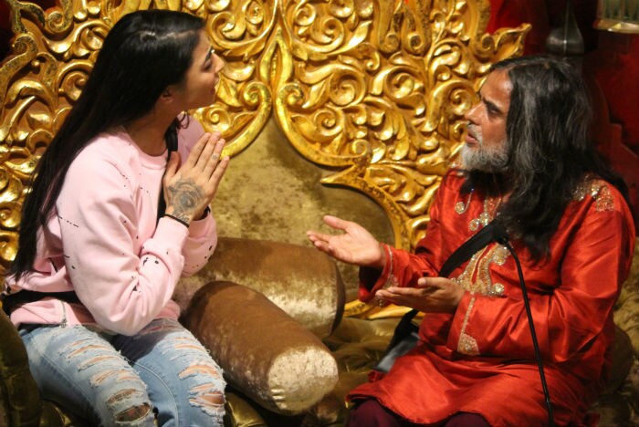 बिग बॉस 10: क्या टूट जाएगी रोहन और लोपा की दोस्ती, आया नॉमिनेशन का ट्विस्ट बिग बॉस 10: क्या टूट जाएगी रोहन और लोपा की दोस्ती, आया नॉमिनेशन का ट्विस्ट