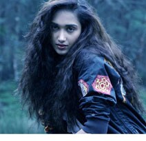 Jiah Khan died of hanging, concludes postmortem report 