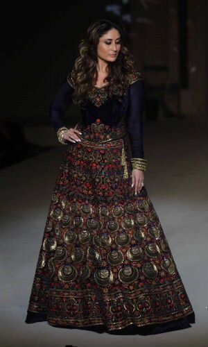 Lakme Fashion Week Khatam Kareena Pe