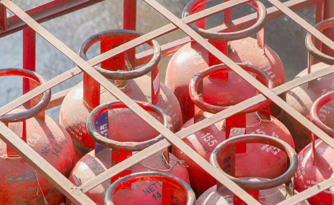 No More Subsidised Cooking Gas If Annual Income Is Above Rs 10 Lakh