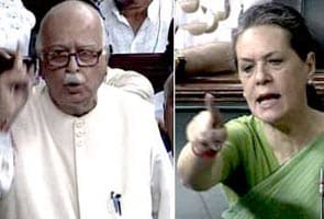 सोनिया, कांग्रेस के भड़कने पर आडवाणी ने मानी गलती, वापस लिया बयान
