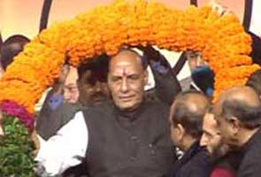 भाजपा अध्यक्ष पद पर हुई राजनाथ की ताजपोशी, चुनावों के लिए कसी कमर