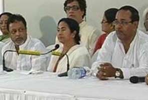 ममता के 'कथित' खिलाफ बनी फिल्म को सेंसर बोर्ड की रोक