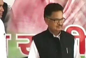 पुनिया ने बलात्कार पीड़ितों के साथ खिंचवाई फोटो, प्रेस को भी भेजी