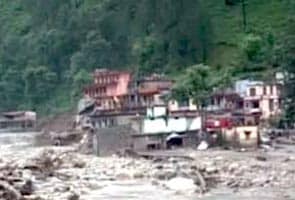 उत्तरकाशी में बादल फटने से भारी तबाही, उफनती नदियों में 31 लोग बहे