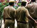 रिश्वत देने में असमर्थ महिला ने बस-स्टैंड पर दिया बच्चे को जन्म