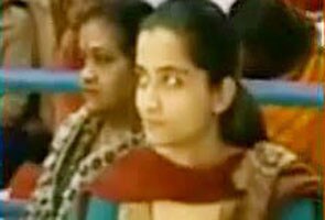 वीडियो है गवाह : गीतिका और कांडा के बीच सिर्फ कारोबारी रिश्ते ही नहीं थे...