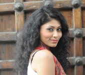 http://drop.ndtv.com/uploads/kingfisher2010/b12.jpg