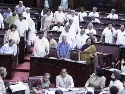 The 9 O'clock News: The biggest stories (May 7, 2013)