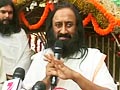 Video: Sri Sri changes course of anti-corruption yatra to skip Amethi