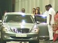 Aishwarya, Beti B visit Amitabh Bachchan